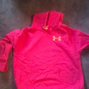 Under Armour  pink sweatshirt